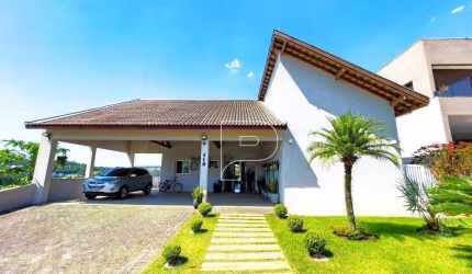 Casa com 3 dormitórios à venda, 390 m² por R$ 2.491.000,00 - Reserva Santa Maria - Jandira/SP