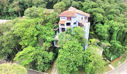 Casa com 5 suítes à venda, 921 m² por R$ 1.590.000 - Forest Hills - Jandira/SP