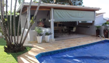 Casa com 3 dormitórios à venda, 355 m² por R$ 1.350.000,00 - Granja Viana - Fazendinha - Km 23 - Carapicuíba/SP