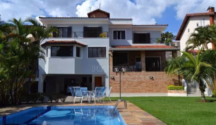 Casa com 4 dormitórios à venda, 450 m² por R$ 2.850.000,00 - Granja Viana - Cotia/SP