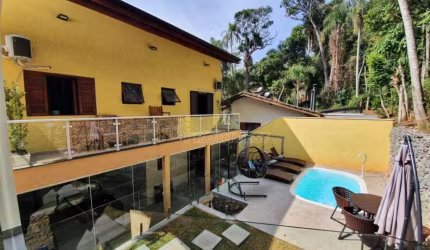 Casa com 4 dormitórios à venda, 280 m² por R$ 1.300.000,00 - Vila Verde - Itapevi/SP