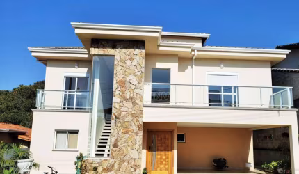 Casa com 3 dormitórios à venda, 269 m² por R$ 1.700.000,00 - Santa Adélia - Vargem Grande Paulista/SP