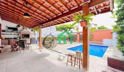 Casa próximo da Praia, 5 dormitórios (3 suítes), 5 vagas, Lazer, Tombo, Guarujá/SP