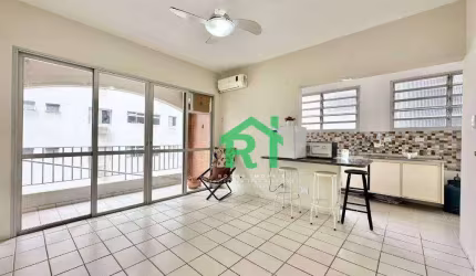 Apartamento beira mar, 1 dormitório, 1 vaga, Pitangueiras, Guarujá/SP.