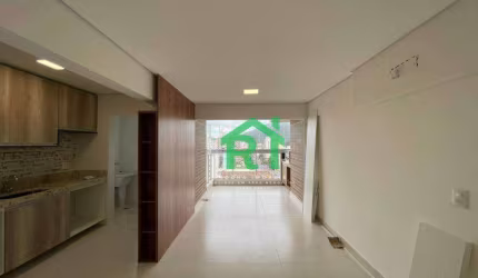 Apartamento na praia 2 dormitórios,( 1 suite) 2 vagas, lazer- Praia da Enseada - Guarujá/SP