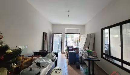 Casa com 4 quartos para alugar na Rua Pernambuco, 61, Gonzaga, Santos por R$ 20.000