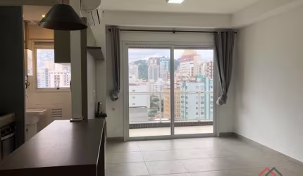 Apartamento com 2 quartos para alugar na Avenida Marechal Floriano Peixoto, 79, Gonzaga, Santos por R$ 6.800