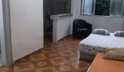 Kitnet / Stúdio à venda na Avenida Engenheiro Saturnino de Brito, 24, Parque Prainha, São Vicente por R$ 110.000