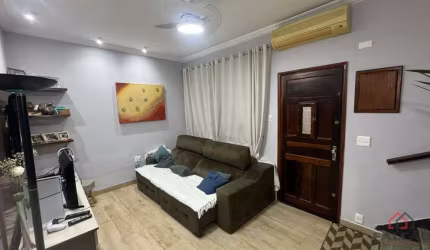 Casa em condomínio fechado com 2 quartos à venda na Comendador Martins - de 201/202 a 349/350, 282, Vila Mathias, Santos por R$ 426.000