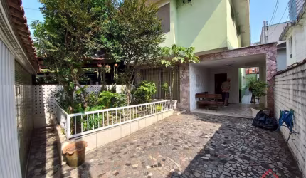 Casa com 4 quartos para alugar na Doutor Oswaldo Cruz, 430, Boqueirão, Santos por R$ 10.000