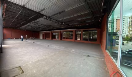 Ponto comercial para alugar na Avenida Dom Pedro I, 295, Enseada, Guarujá por R$ 12.000