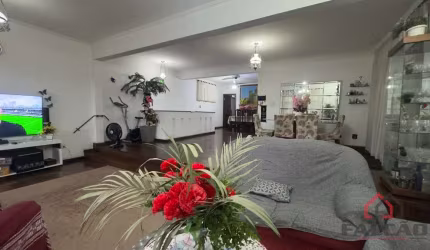 Casa com 3 quartos à venda na Rua Nabuco de Araújo, 340, Embaré, Santos por R$ 1.050.000