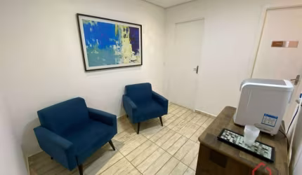 Sala comercial à venda na São Paulo, 41, Vila Belmiro, Santos por R$ 350.000