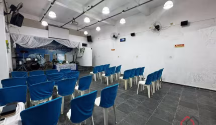 Sala comercial à venda na Professora Hermínia I. S. Láqua, 607, Conjunto Residencial Humaitá, São Vicente por R$ 235.000