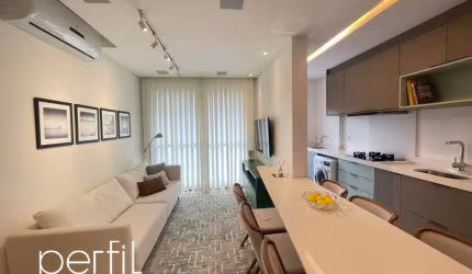 Apartamento à venda - 2 suítes - em frente ao 62 Batalhão de Infantaria, no Centro - Joinville/SC.
