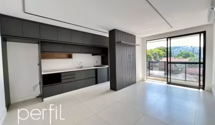 Apartamento à venda - 2 suítes + lavabo em frente ao Batalhão de Infantaria - Joinville/SC.