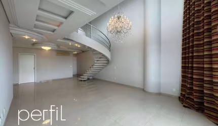 Cobertura duplex a venda com três suítes no bairro Centro - Joinville/ SC