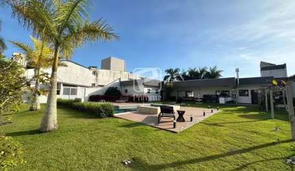 Casa no bairro vila real, Vila Real, Balneário Camboriú - SC