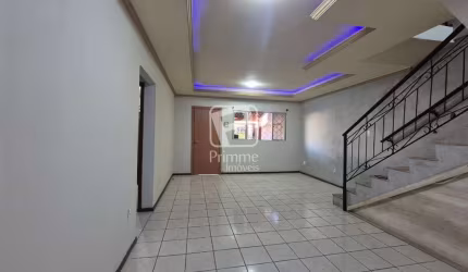 Excelente casa pronta para morar, Centro, Balneário Camboriú - SC