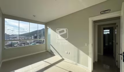 Apartamento 2 dormitorios no bairro tabuleiro, Tabuleiro, Camboriú - SC