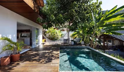 Casa 3 dormitÓrios com piscina em taquaras , Praia das Taquaras, Balneário Camboriú - SC