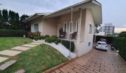 Casa Alto Padrão no Bairro dos Estados!