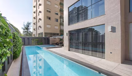 Excelente apartamento 04 suítes 252 m2 privativo/localização privilegiada de Joinville