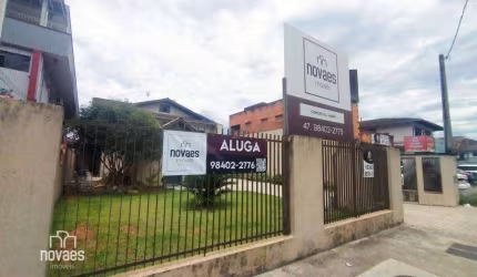 Sobrado com 6 dormitórios para alugar, 400 m² por R$ 8.000,00/mês - Iririú - Joinville/SC