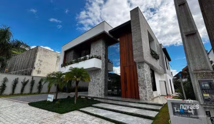 Sobrado com 3 suítes à venda, 341 m² por R$ 2.750.000 - Centro (Pirabeiraba) - Joinville/SC