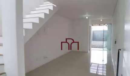 Casa com 2 dormitórios para alugar, 60 m² por R$ 2.180,00/mês - Bom Retiro - Joinville/SC