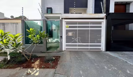 Sobrado à venda em Maringá, Jardim Iguaçu, com 3 quartos, com 155 m² de construção