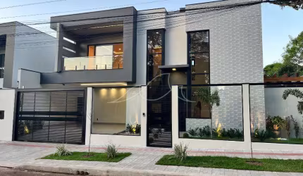 Sobrado à venda em Maringá, Vila Esperança, com 3 quartos, com 181 m²