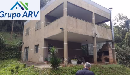 Chácara em Mairiporã com 870 m²