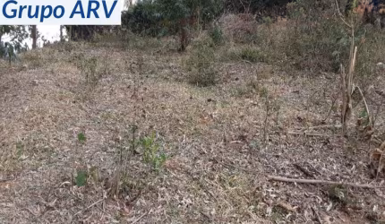 Terreno com 438 m² em Pedra Bela SP