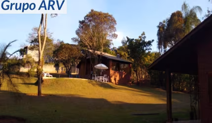 Chácara em Atibaia com 2.600 m²