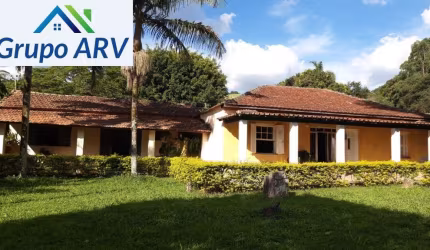 Chácara / sítio com 7 quartos à venda na Estrada Municipal Domingas Bicharelli Carrara, Bairro Morro Azul, Itatiba por R$ 2.300.000