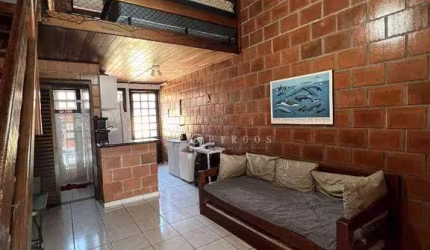 Flat próximo da praia Tabatinga disponível para venda em Ubatuba, litoral norte - Ubatuba