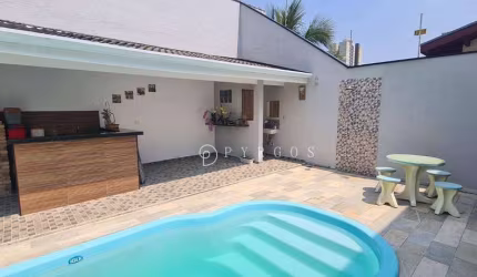 Sobrado com 3 dormitórios à venda, 242 m² por R$ 980.000,00 - Villa Branca - Jacareí/SP
