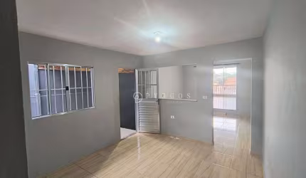 Sobrado com 2 dormitórios à venda, 125 m² por R$ 288.000,00 - Cidade Salvador - Jacareí/SP