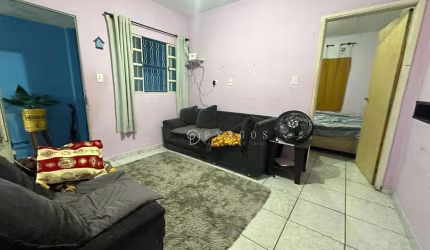 Casa com 4 dormitórios à venda, 137 m² por R$ 220.000,00 - Jardim Bela Vista - Jacareí/SP