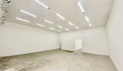 Ponto comercial no centro de Jacareí disponível para locação