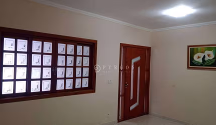 Casa sobrado com área de lazer, churrasqueira e fogão a lenha disponível para venda no bairro Jardim Colonial em São José dos Campos