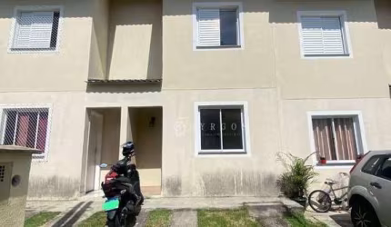 Sobrado com 2 dormitórios à venda, 58 m² por R$ 217.000,00 - Jardim Colônia - Jacareí/SP