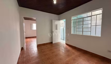 Casa com 4 dormitórios à venda,  5 minutos centro da Cidade -- Parque Santo Antônio - Jacareí/SP