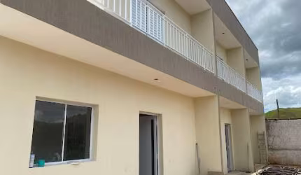 Sobrado NOVO com Quintal, varanda 3 dormitórios, 3 vagas  à venda, 120 m² por R$ 345.000 - Jardim Santo Antônio da Boa Vista - Jacareí/SP