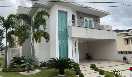 Amplo Sobrado ,3 suite, piscina, area gourmet Sala pé direito duplo , Localização previlegiada
