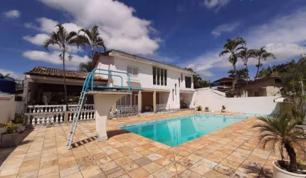 CHÁCARA À VENDA EM ATIBAIA - CHÁCARA RESIDENCIAL. - Jardim Estância Brasil - Atibaia/SP