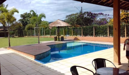 CHÁCARA EM CONDOMINIO FECHADO À VENDA EM PIRACAIA