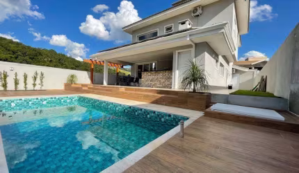 Bela Casa com 4 suítes à Venda no Residencial Gran Ville em Atibaia Sp -Lairton Imóveis