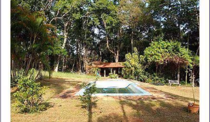 Terreno de 2000 m² com Piscina e Área Gourmet à Venda - Jardim Estância Brasil, Atibaia/SP